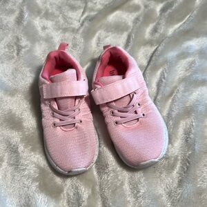 Sport comfortable pink sneakers shoes for girls size 13 (7-9 year old)